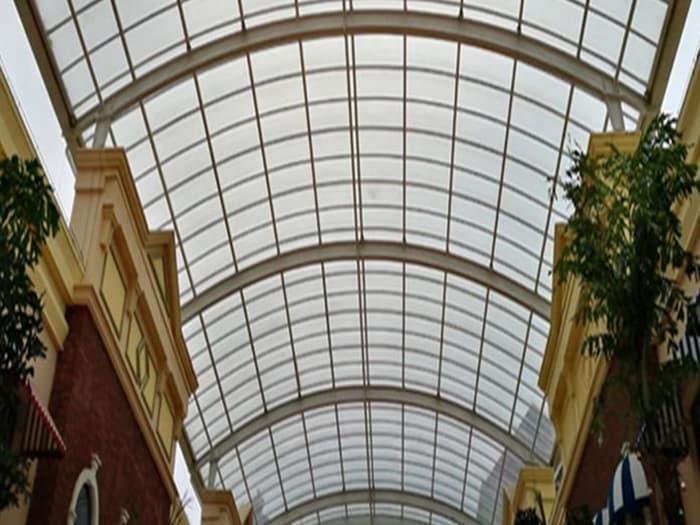 西藏屋面网架顶棚吊装方案