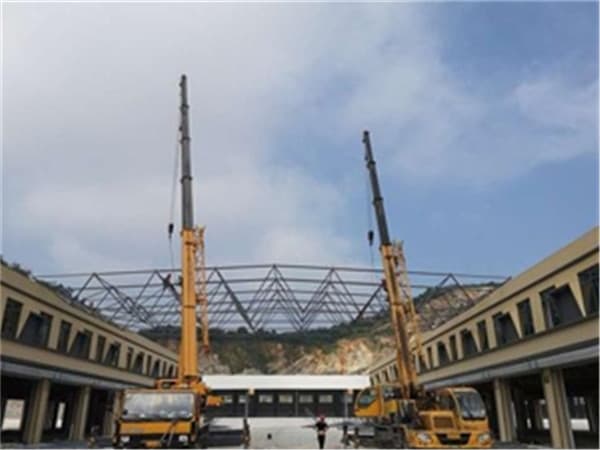 西藏仓储物流网架生产厂家案例